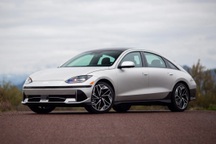 Những mẫu xe điện tốt nhất thế giới năm 2024 đến từ Hàn Quốc và Đức