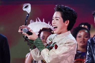 Trở thành Quán quân cuộc thi tại Nga, Đức Phúc được thưởng bao nhiêu tiền?