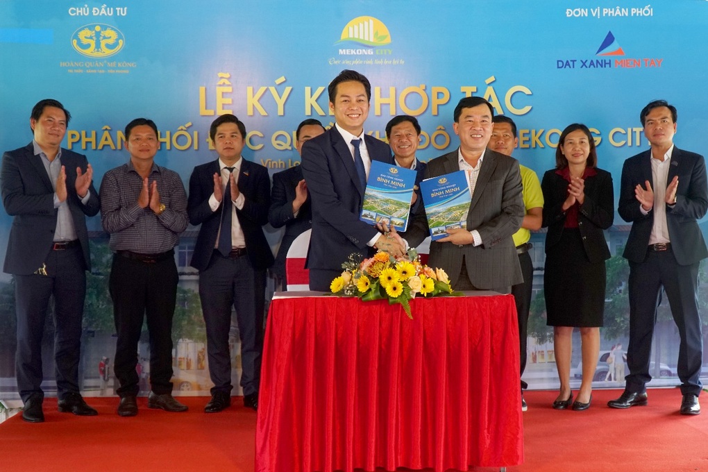 Lễ ký kết hợp tác phân phối độc quyền Khu đô thị Mekong City - 2 Lễ ký kết hợp tác phân phối độc quyền Khu đô thị Mekong City - 2