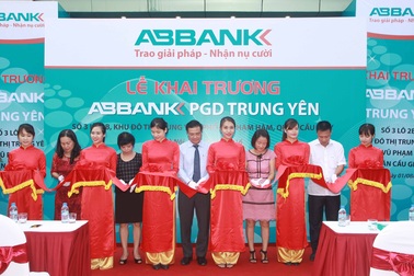 Hà Nội: ABBank khai trương phòng giao dịch Trung Yên