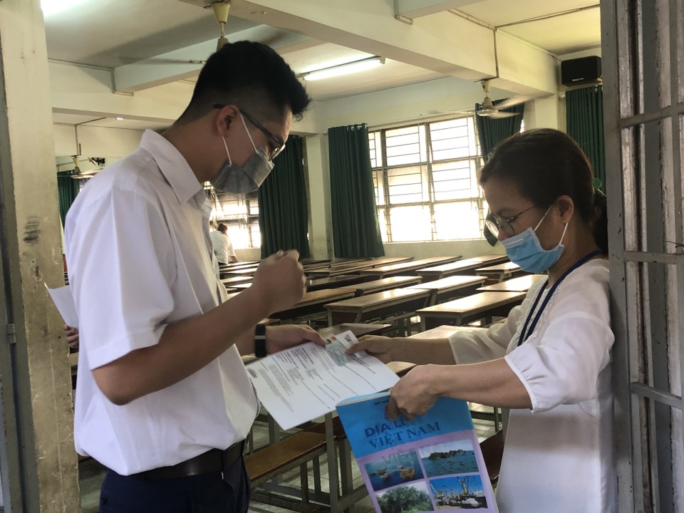 ĐH Quốc tế - ĐH Quốc gia TPHCM công bố 1.900 thí sinh trúng tuyển - 1