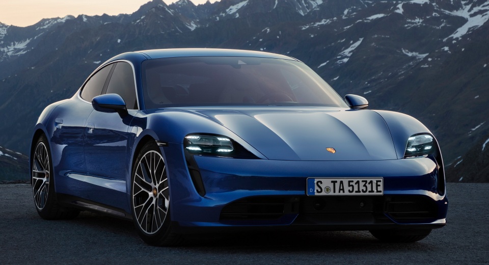 Vì sao Porsche Canada phải găm hàng của đối thủ cạnh tranh? - 1 Vì sao Porsche Canada phải găm hàng của đối thủ cạnh tranh? - 1
