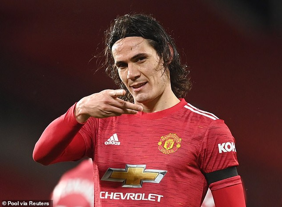 HLV Solskjaer nói gì trước thông tin tiền đạo Cavani rời Man Utd? - 1
