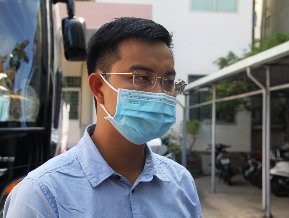 Nữ bác sĩ 9X xung phong vào hỗ trợ tâm dịch Đà Nẵng, chiến thắng mới trở về - 3 Nữ bác sĩ 9X xung phong vào hỗ trợ tâm dịch Đà Nẵng, chiến thắng mới trở về - 3