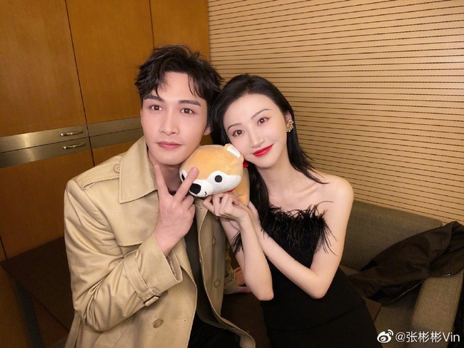 Đệ nhất mỹ nhân Bắc Kinh Cảnh Điềm hò hẹn với phi công kém 5 tuổi - 16