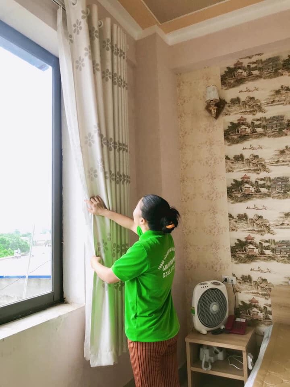Lo sợ dịch Covid-19, giới giúp việc Hà Nội đồng loạt nghỉ việc, bỏ về quê - 2 Lo sợ dịch Covid-19, giới giúp việc Hà Nội đồng loạt nghỉ việc, bỏ về quê - 2