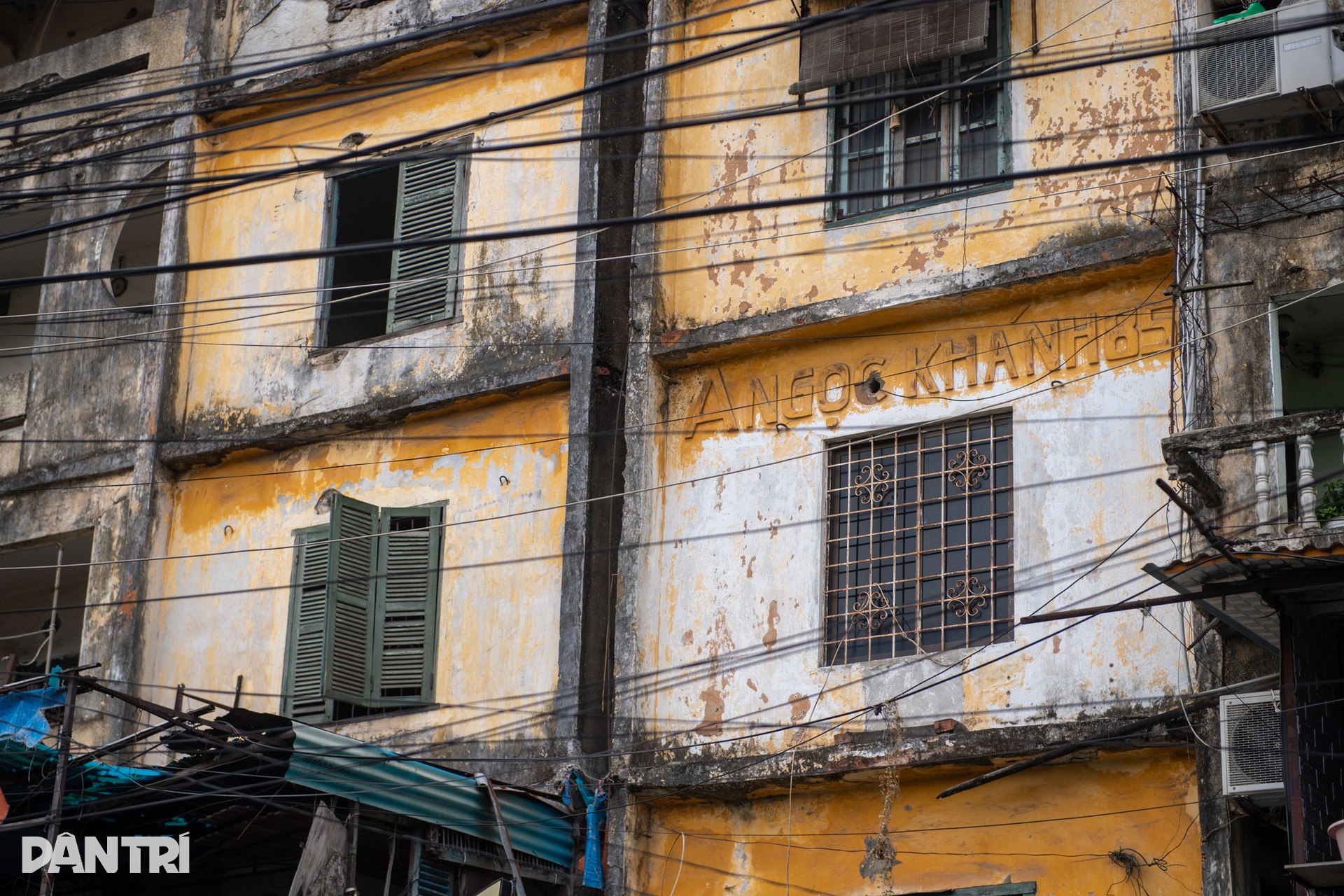 Hà Nội: Người dân sống bất an trong 3 khu tập thể cũ có nguy cơ sập - 3 Hà Nội: Người dân sống bất an trong 3 khu tập thể cũ có nguy cơ sập - 3