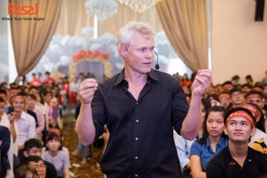 Vỡ òa cảm xúc với sự kiện Effortless English lớn nhất trong năm 2016