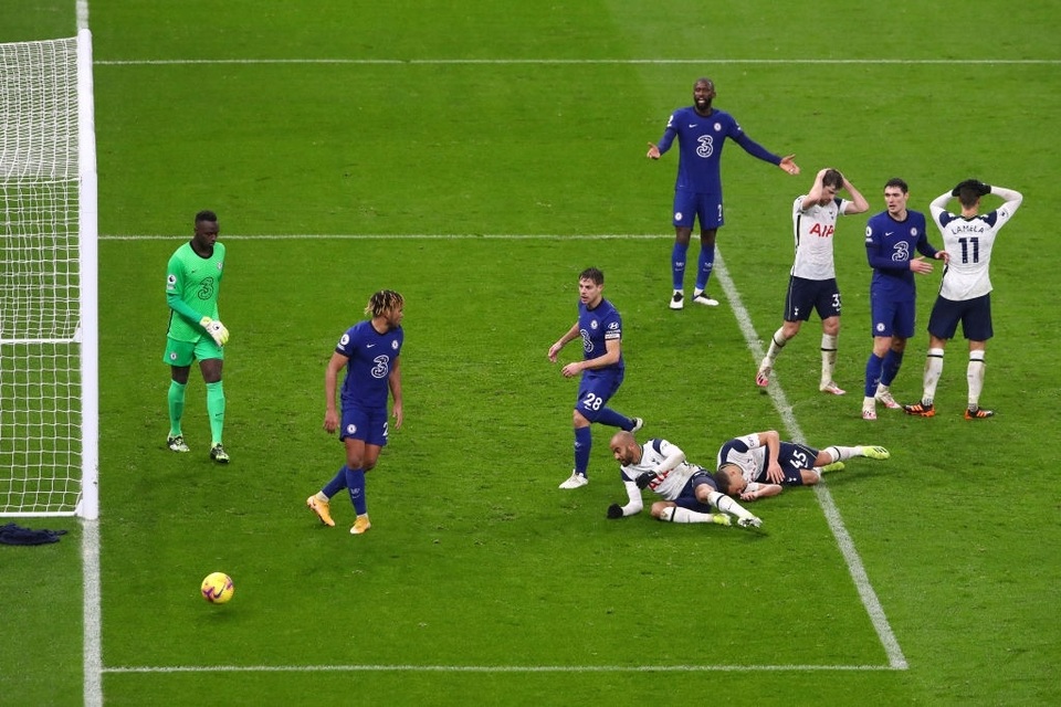 Dier hóa tội đồ, Tottenham ôm hận trước Chelsea - 15 Dier hóa tội đồ, Tottenham ôm hận trước Chelsea - 15