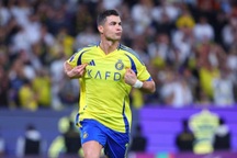 Ronaldo lập công giúp Al Nassr vào tứ kết AFC Champions League
