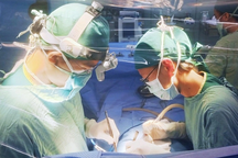 Bé trai ở Đồng Nai mắc căn bệnh cả thế giới mới ghi nhận 30 trẻ gặp phải