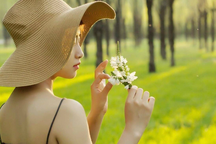 Lục túi chồng, vợ sốc với hóa đơn mua đồ phụ nữ giá hàng chục triệu đồng