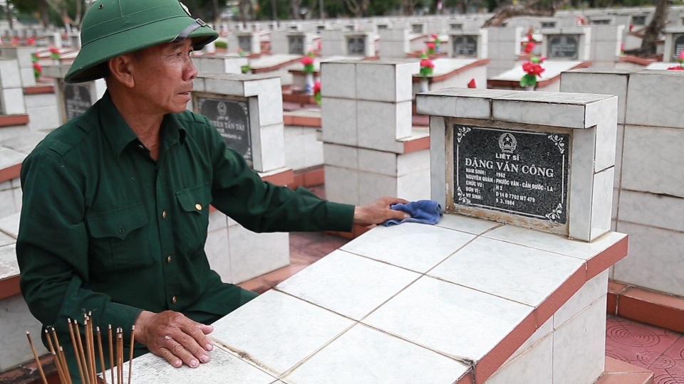 Long An: Chuyện về người cựu chiến binh quy tập 700 hài cốt đồng đội - 4 Long An: Chuyện về người cựu chiến binh quy tập 700 hài cốt đồng đội - 4
