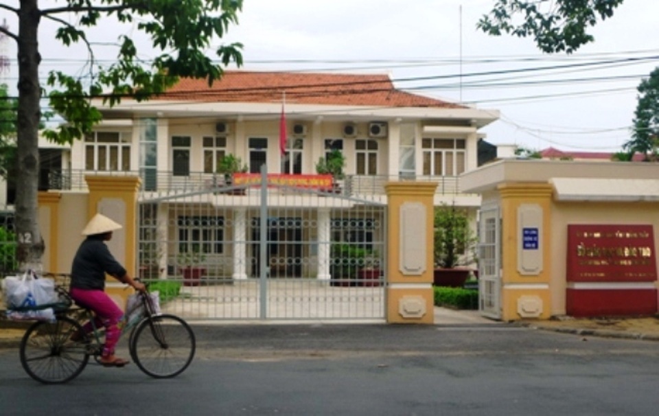 Đồng Tháp: Công khai đường dây nóng tiếp nhận phản ánh tình trạng loạn thu - 1 Đồng Tháp: Công khai đường dây nóng tiếp nhận phản ánh tình trạng loạn thu - 1