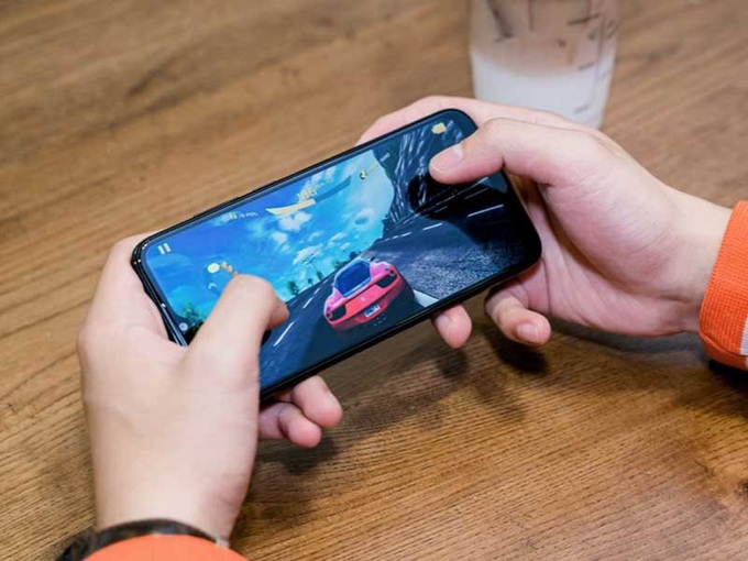 Vsmart Joy 3 4GB và Oppo A31: Điện thoại nào chiếm thế thượng phong? - Ảnh 2.