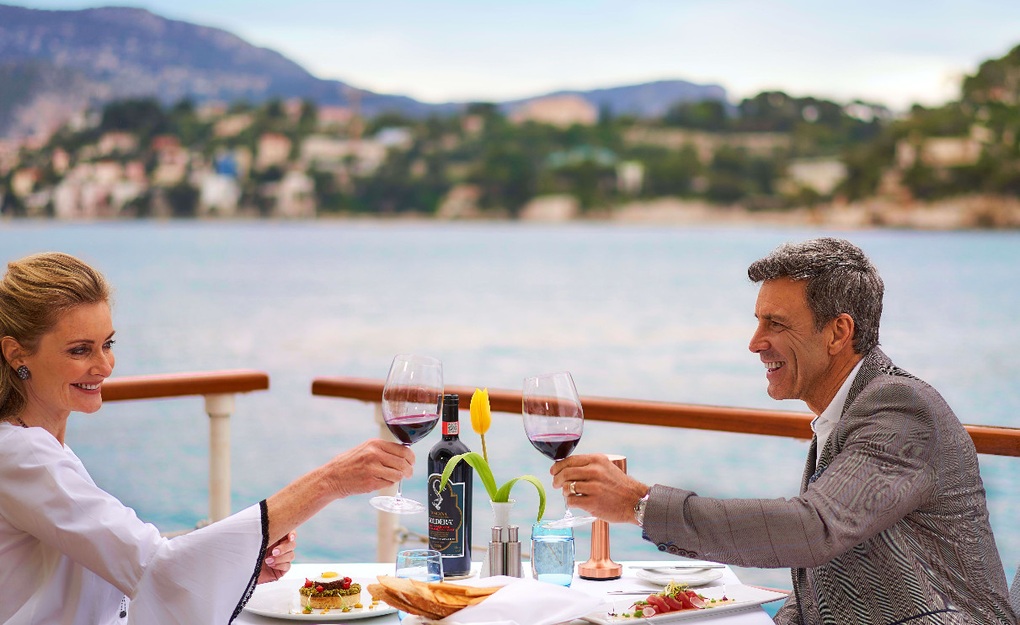 Luxury Vacation Club thiết kế kỳ nghỉ cao cấp cho giới thượng lưu - 1 Luxury Vacation Club thiết kế kỳ nghỉ cao cấp cho giới thượng lưu - 1