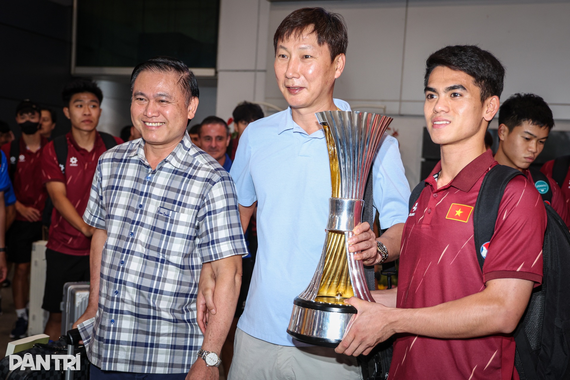 U23 Việt Nam về nước với cú “hat-trick” vô địch Đông Nam Á - 10 U23 Việt Nam về nước với cú “hat-trick” vô địch Đông Nam Á - 10