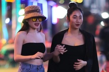 Vì sao mở cửa du lịch nhưng "trói chân" du khách quốc tế?