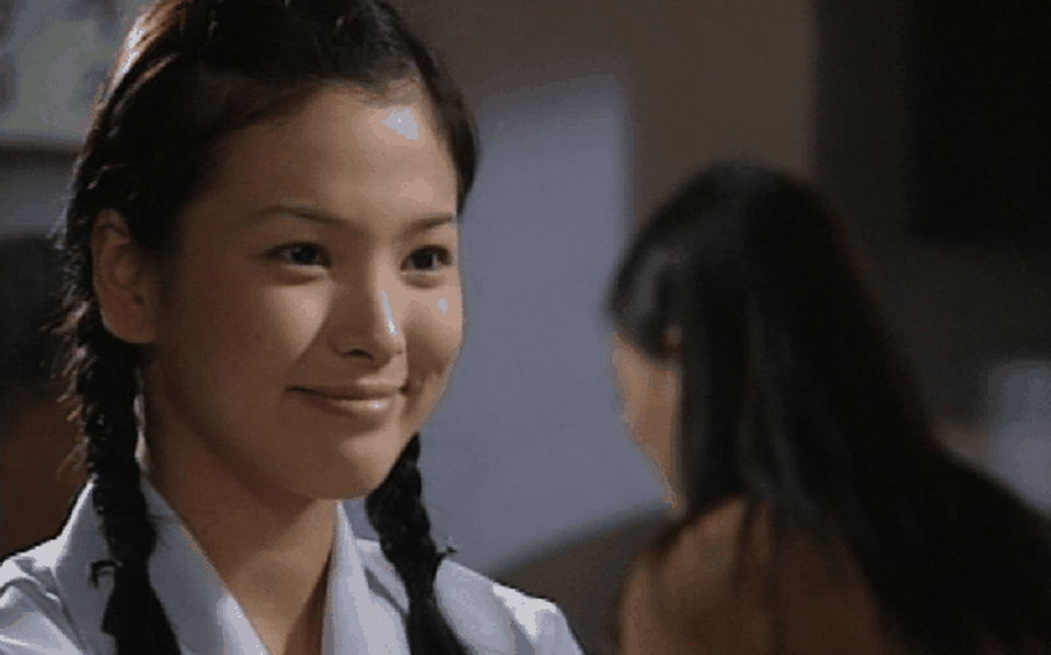 Nhan sắc nổi bật thời đi học của Song Hye Kyo - 2 Nhan sắc nổi bật thời đi học của Song Hye Kyo - 2