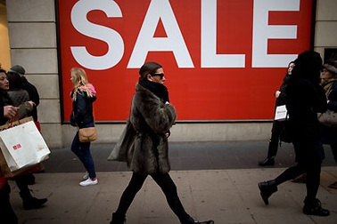 Dân Anh thắt chặt hầu bao, mùa Giáng sinh ảm đạm