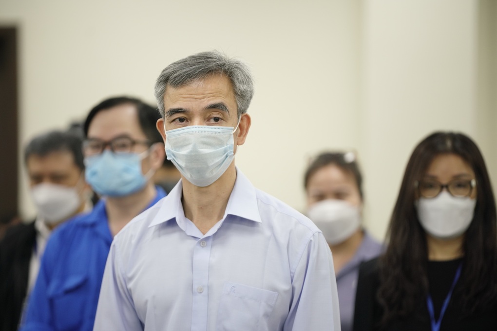 Ông Nguyễn Quang Tuấn bị đề nghị mức án 4-5 năm tù - 2 Ông Nguyễn Quang Tuấn bị đề nghị mức án 4-5 năm tù - 2