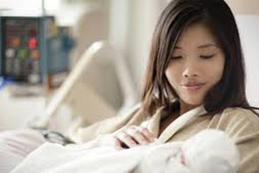 Thôi việc trước khi sinh con vẫn được trợ cấp thai sản