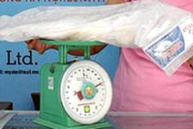 Cân "điêu" sẽ bị phạt đến 5 triệu đồng 