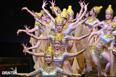 Có gì trong show tôn vinh 4.000 năm lịch sử, kỳ vọng là "kỳ quan sân khấu"?