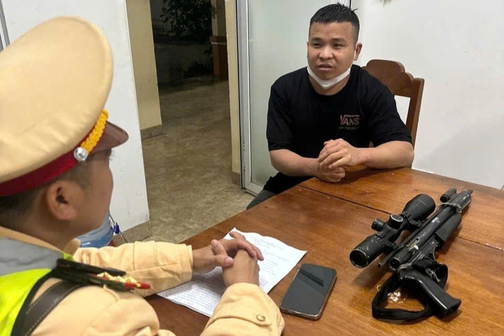 Bắt giữ đối tượng dùng súng bắn chết 3 cá thể khỉ ở Khánh Hòa - 2