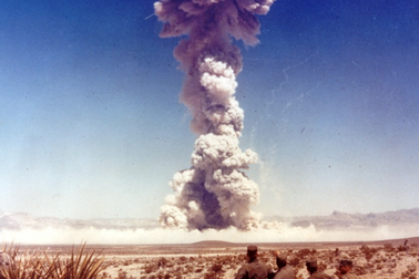 Chuyên gia: Nga và phương Tây đã rơi vào một cuộc chiến tranh lạnh mới