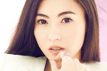 Trương Bá Chi sợ hãi kể chuyện gặp fan cuồng 