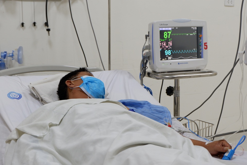 Hà Nội: Nam tài xế 20 năm nghiện thuốc bị nhồi máu cơ tim ngay trên đường - 1 Hà Nội: Nam tài xế 20 năm nghiện thuốc bị nhồi máu cơ tim ngay trên đường - 1
