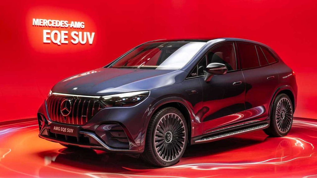 Top 10 mẫu SUV nhanh nhất thế giới năm 2023: Xe điện vượt mặt xe xăng - 3 Top 10 mẫu SUV nhanh nhất thế giới năm 2023: Xe điện vượt mặt xe xăng - 3
