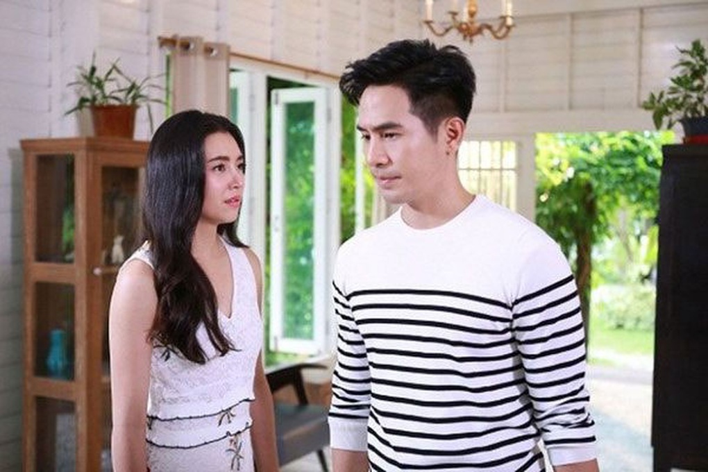 Gặp chồng của vợ cũ bế con, tôi hốt hoảng khi nhận ra bé trai đó là ai - 1 Gặp chồng của vợ cũ bế con, tôi hốt hoảng khi nhận ra bé trai đó là ai - 1