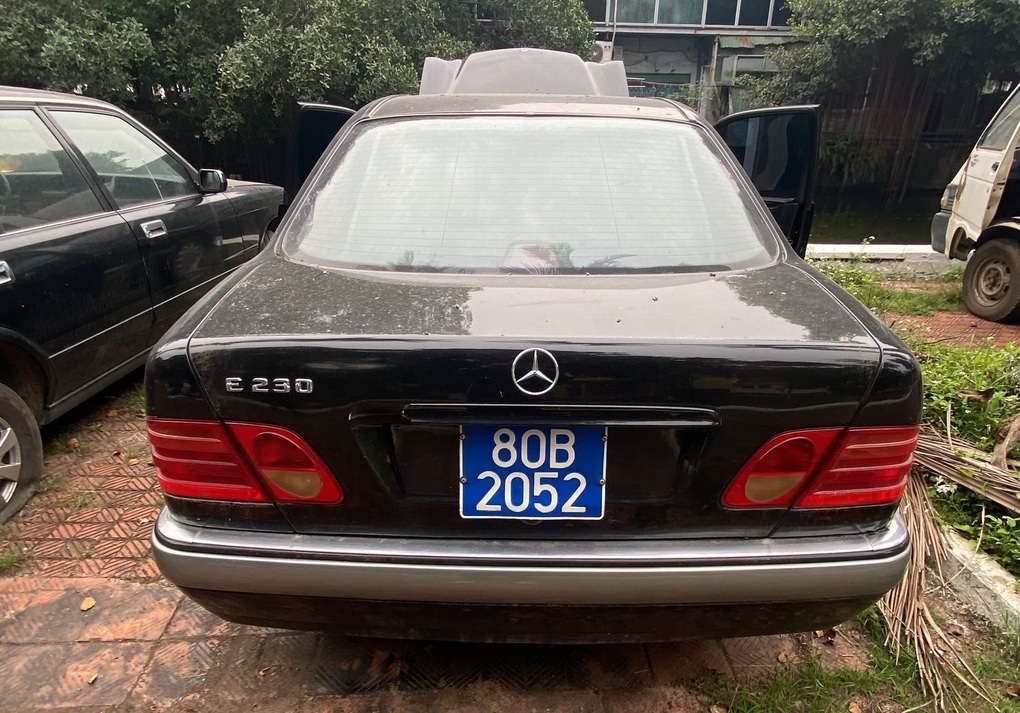 31 ô tô biển xanh 80B đã đấu giá thành công, thu về hơn 1,6 tỷ đồng - 1 31 ô tô biển xanh 80B đã đấu giá thành công, thu về hơn 1,6 tỷ đồng - 1