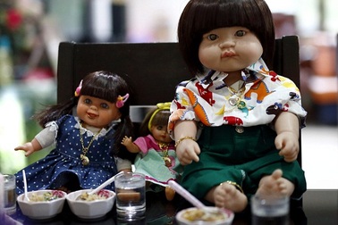 Hàng không Thái Lan bán vé máy bay cho búp bê