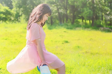 Này cô gái 21 tuổi chưa có người yêu, em vẫn sống tốt đấy thôi