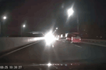 Xử phạt tài xế đi ngược chiều ở làn 120km/h cao tốc Hà Nội - Hải Phòng