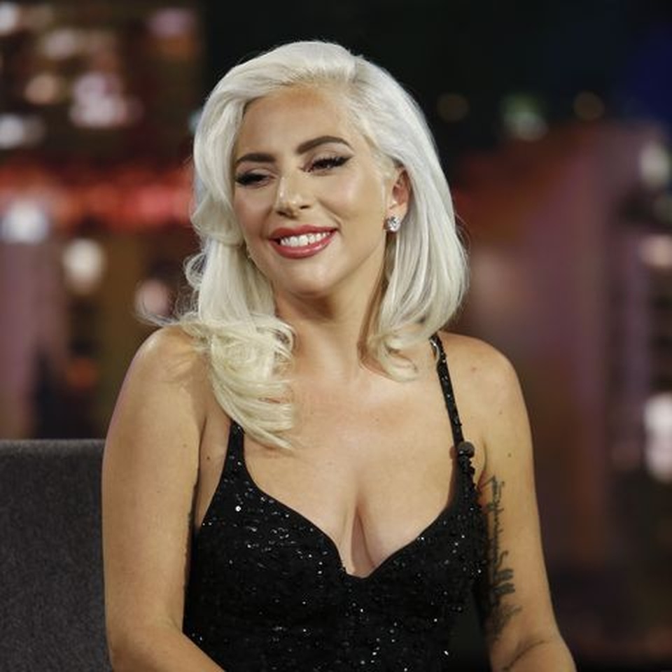 Cộng đồng mạng dậy sóng khi Lady Gaga tiết lộ bị cưỡng hiếp năm 19 tuổi - 3 Cộng đồng mạng dậy sóng khi Lady Gaga tiết lộ bị cưỡng hiếp năm 19 tuổi - 3
