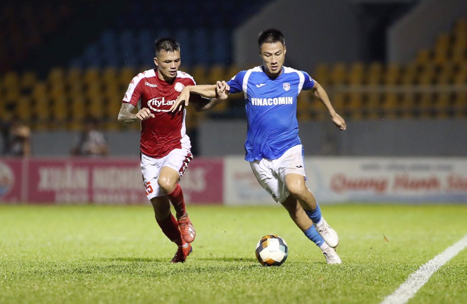 Cuộc đua vô địch khốc liệt tại V-League 2020 - 5