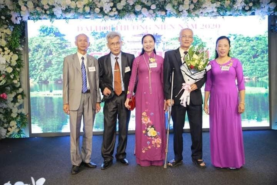 Niềm vui và sự lan tỏa từ những bệnh nhân chiến thắng ung thư - 3 Niềm vui và sự lan tỏa từ những bệnh nhân chiến thắng ung thư - 3