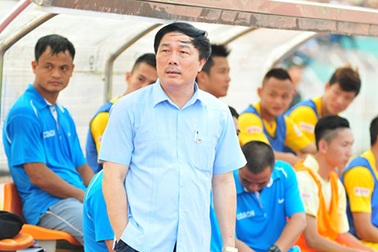 Bầu Đệ ra tối hậu thư với cầu thủ Thanh Hóa