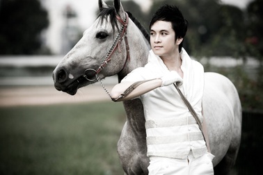 Nhật Tinh Anh: “Ai dám nói tôi ế?” 