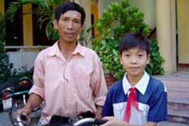 Vay ngân hàng 30 triệu cho con ăn học