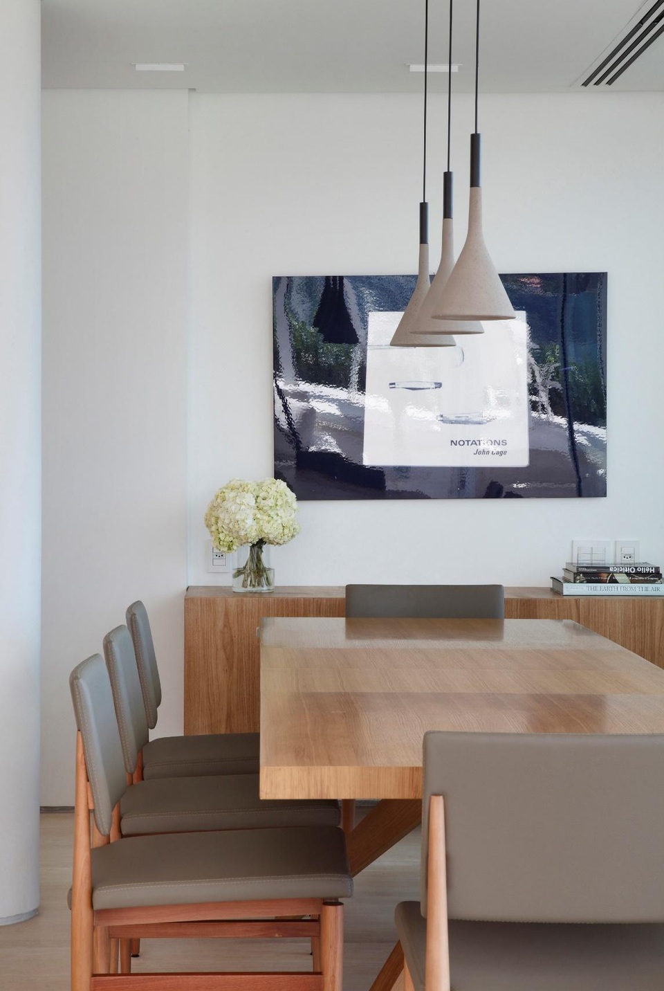 Căn penthouse “lưng tựa núi, mặt hướng biển” ai nhìn cũng mê ở Brazil - 6 Căn penthouse “lưng tựa núi, mặt hướng biển” ai nhìn cũng mê ở Brazil - 6