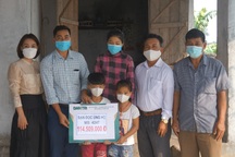 Góa phụ cầu xin sự sống cho con được bạn đọc giúp đỡ hơn 120 triệu đồng