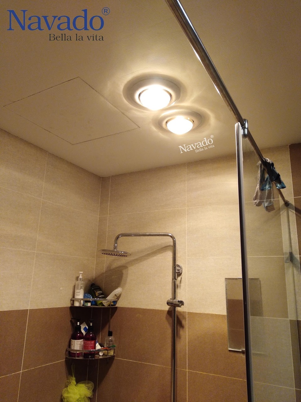 Tiện ích mùa đông: Đèn sưởi âm trần ghi điểm thẩm mỹ - 2