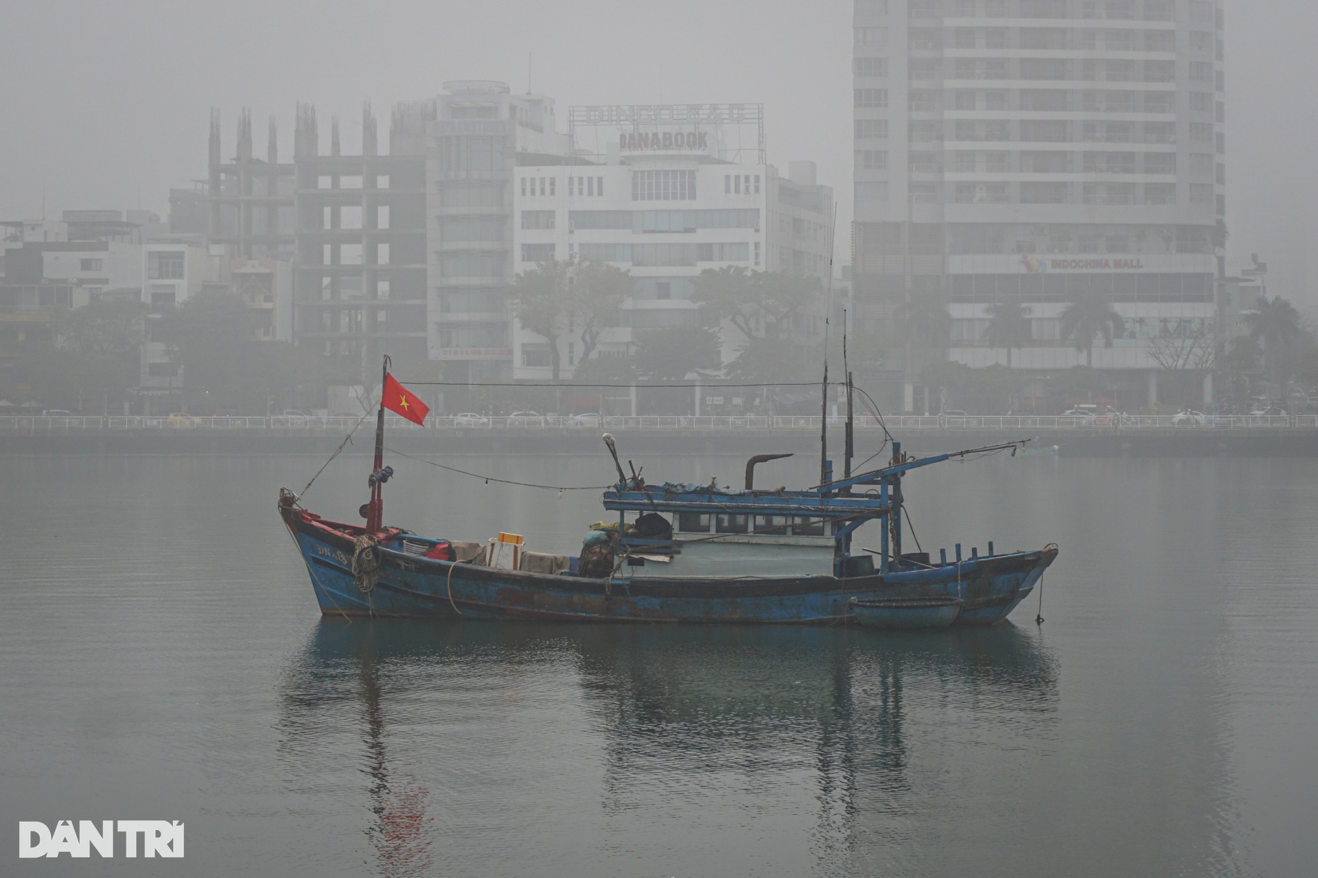 Sương mù bao phủ thành phố Đà Nẵng - 10 Sương mù bao phủ thành phố Đà Nẵng - 10