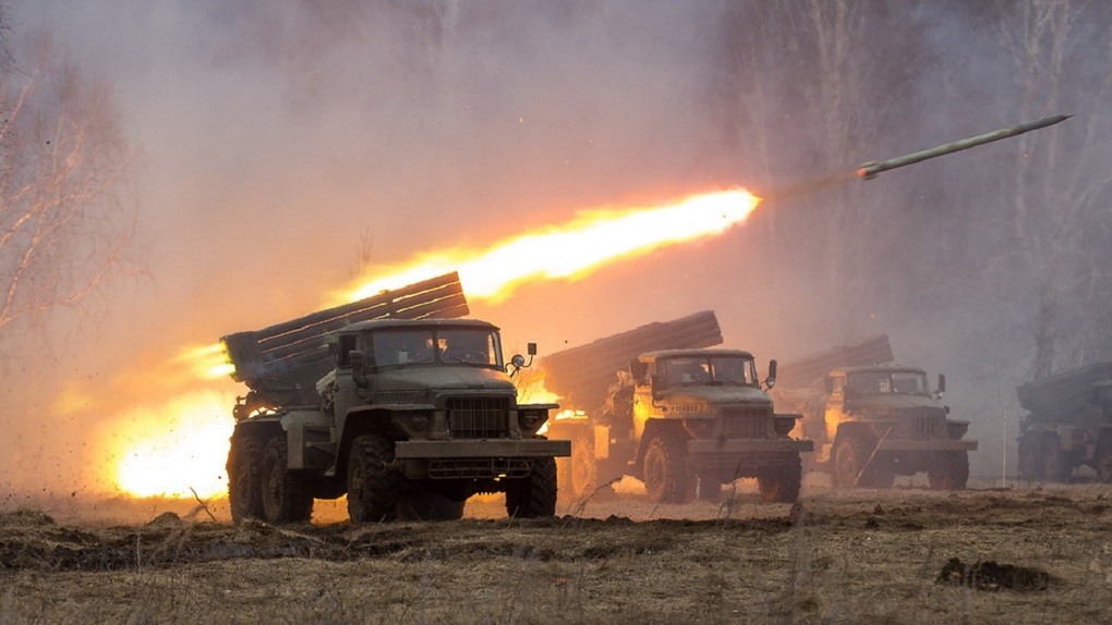 Tên lửa Nga dồn dập đáp trả Ukraine từ nhiều hướng - 1 Tên lửa Nga dồn dập đáp trả Ukraine từ nhiều hướng - 1