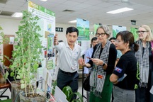 Australia tăng cường hợp tác vì khí hậu và năng lượng với Việt Nam